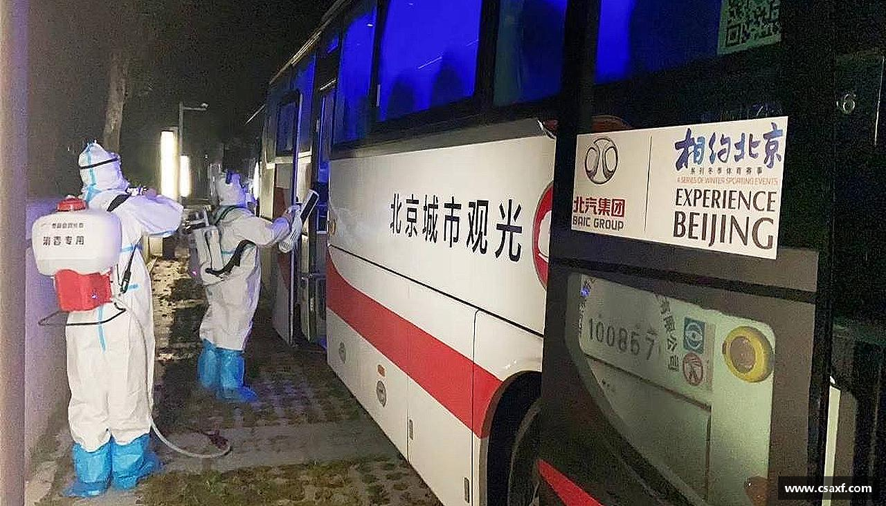 拼搏绽放，青春无悔！